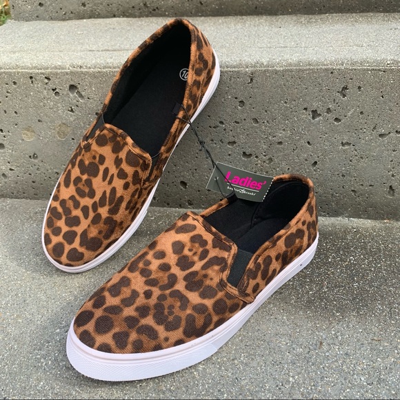 Bobbie Brooks Shoes Womens M Bobbie Brooks Leopard Animal Print